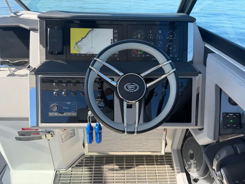 Slide: The Image of Cobalt R33 2024 - 19