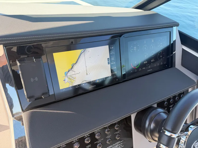 Slide: The Image of Cobalt R33 2024 - 21