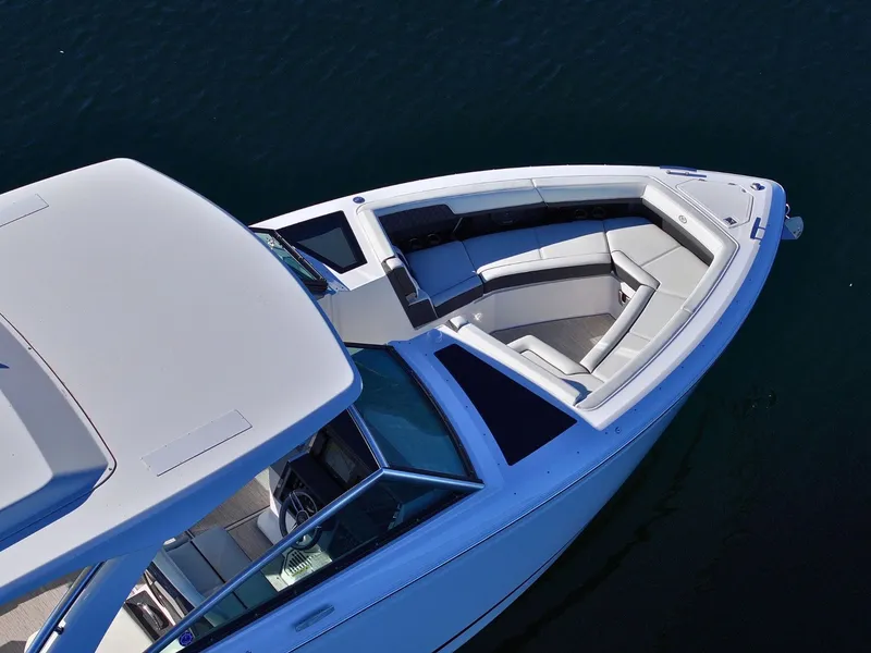 Slide: The Image of Cobalt R33 2024 - 5