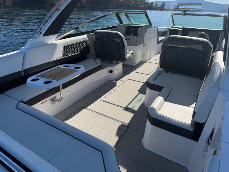 Slide: The Image of Cobalt R33 2024 - 7