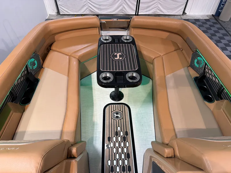 Slide: The Image of Harris Crowne 250 2026 - 8