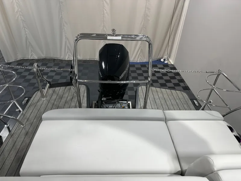 Slide: The Image of Harris Cruiser 250 2026 - 11