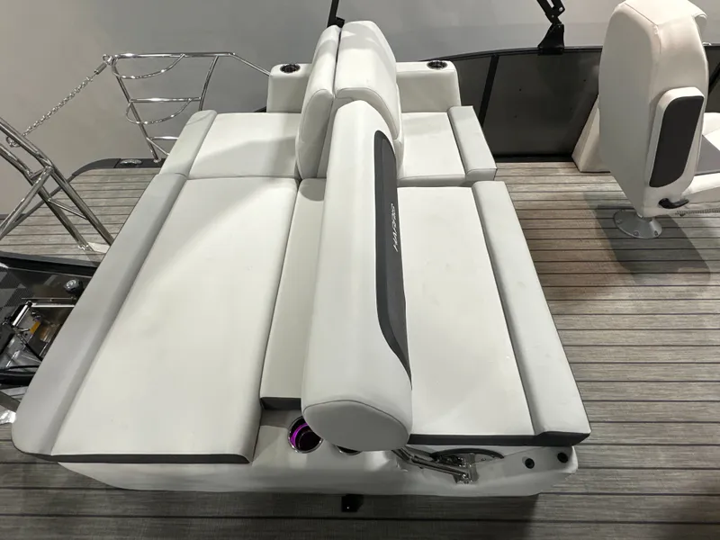 Slide: The Image of Harris Cruiser 250 2026 - 12