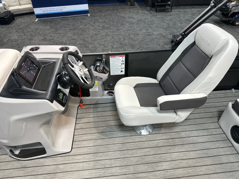 Slide: The Image of Harris Cruiser 250 2026 - 16