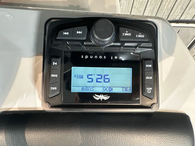 Slide: The Image of Harris Cruiser 250 2026 - 17