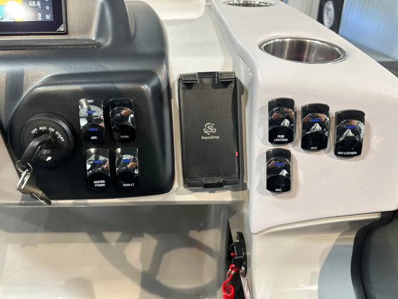 Slide: The Image of Harris Cruiser 250 2026 - 19