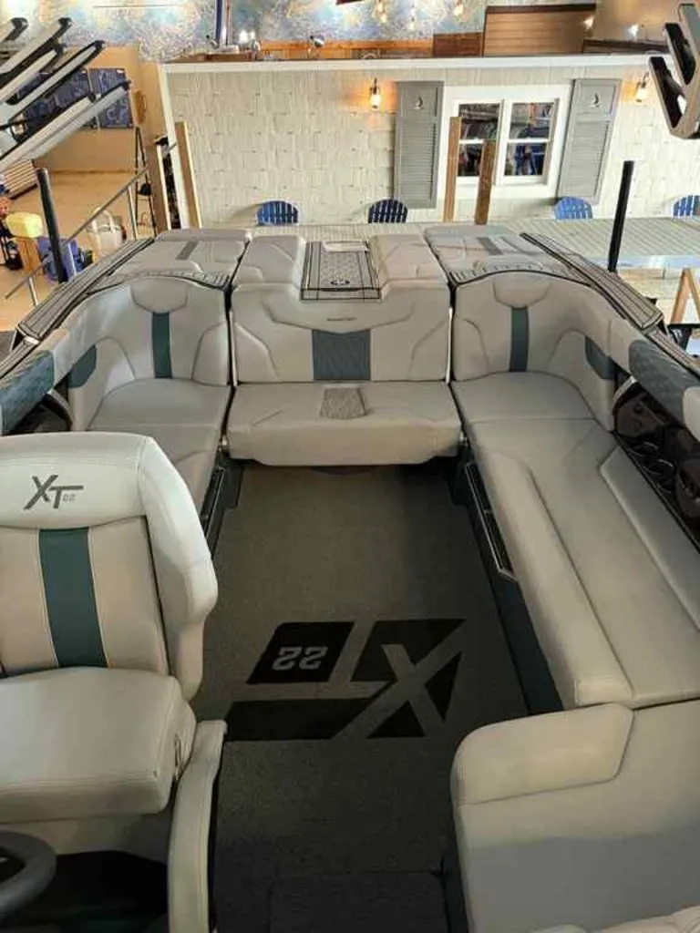 Slide: The Image of MasterCraft XT22 2025 - 6