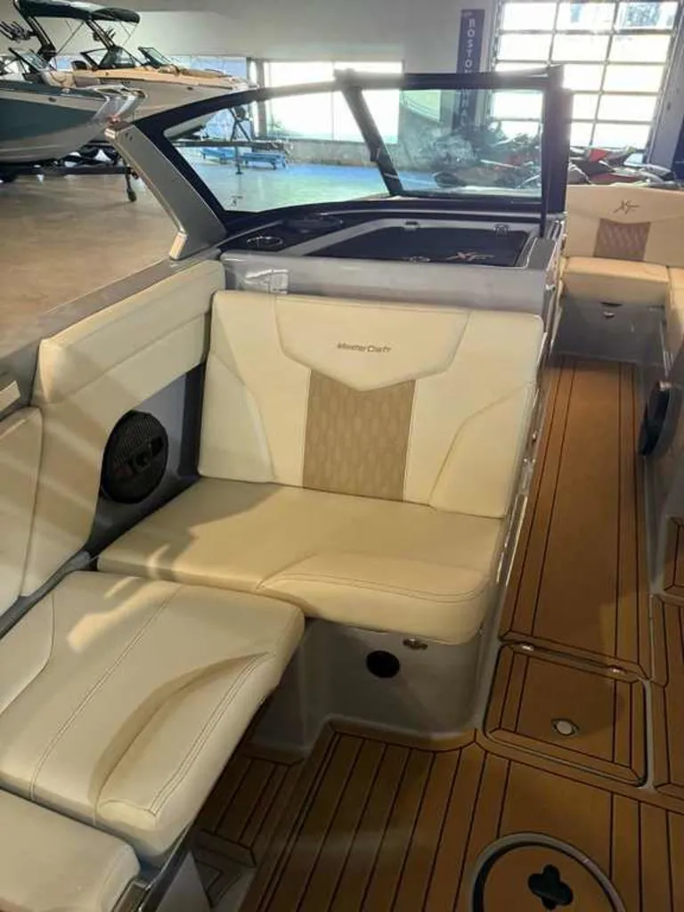 Slide: The Image of MasterCraft XT24 2025 - 16