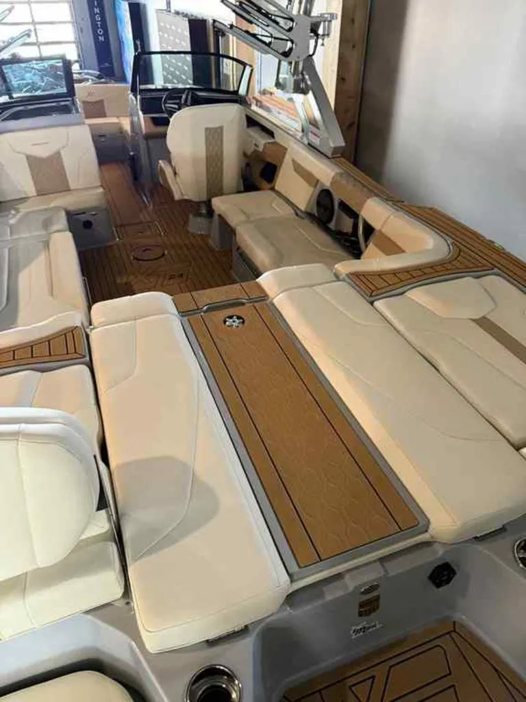 Slide: The Image of MasterCraft XT24 2025 - 5