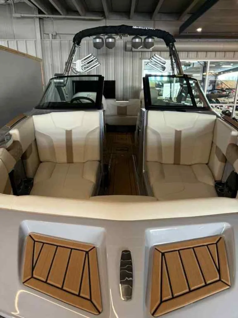 Slide: The Image of MasterCraft XT24 2025 - 6