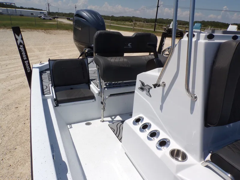 Slide: The Image of Xpress SW20B 2026 - 15