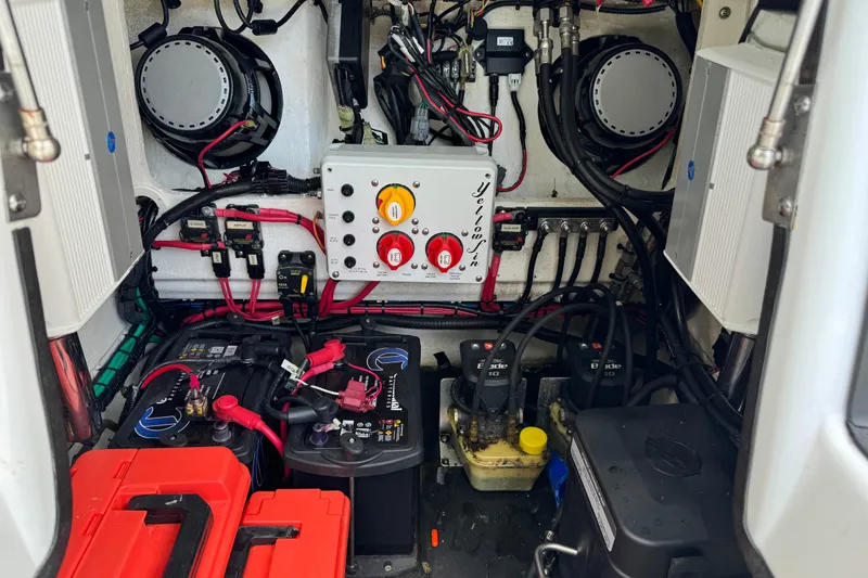 Slide: The Image of 2020 Yellowfin 24 Bay CE boat electrical system with batteries and wiring. - 16