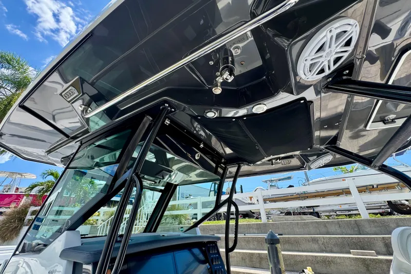 Slide: The Image of 2021 Blackfin 332 CC boat interior with sleek design and modern features. - 34