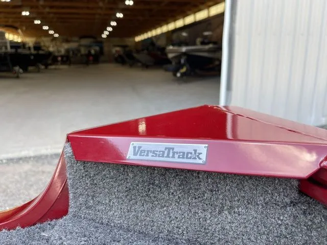 Slide: The Image of Tracker Super Guide V-16 SC 2026 - 29