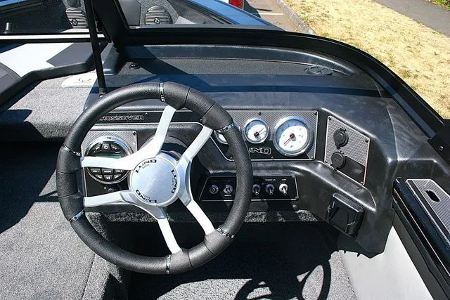 Slide: The Image of Lund 1875 Crossover XS 2026 - 8