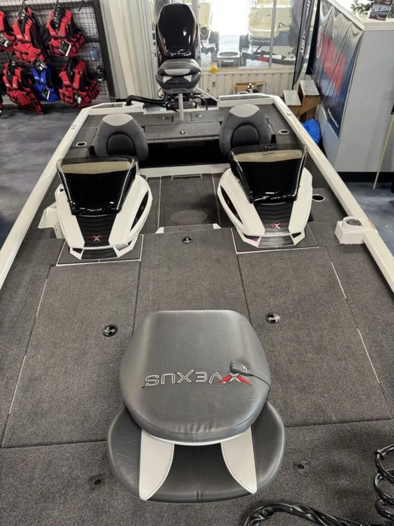 Slide: The Image of Vexus AVX 1985s 2026 - 10