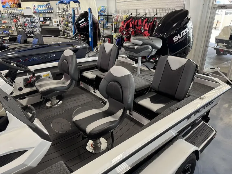 Slide: The Image of Vexus AVX 1985s 2026 - 14