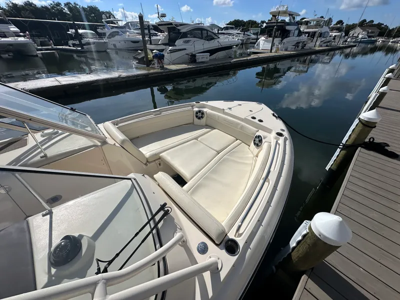 Slide: The Image of Grady-White 285 FREEDOM 2022 - 17