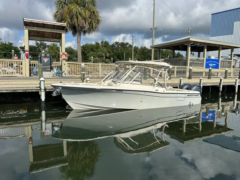 Slide: The Image of Grady-White 285 FREEDOM 2022 - 2