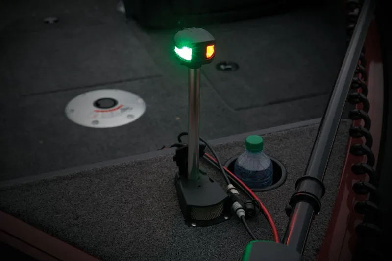 Slide: The Image of Tracker Targa V-18 Combo 2026 - 19