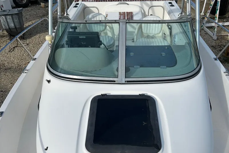 Slide: The Image of 2003 Trophy Walkaround Pro boat with windshield and seating, viewed from above. - 6