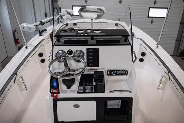 Slide: The Image of Yamaha 190 FSH Sport 2016 - 7