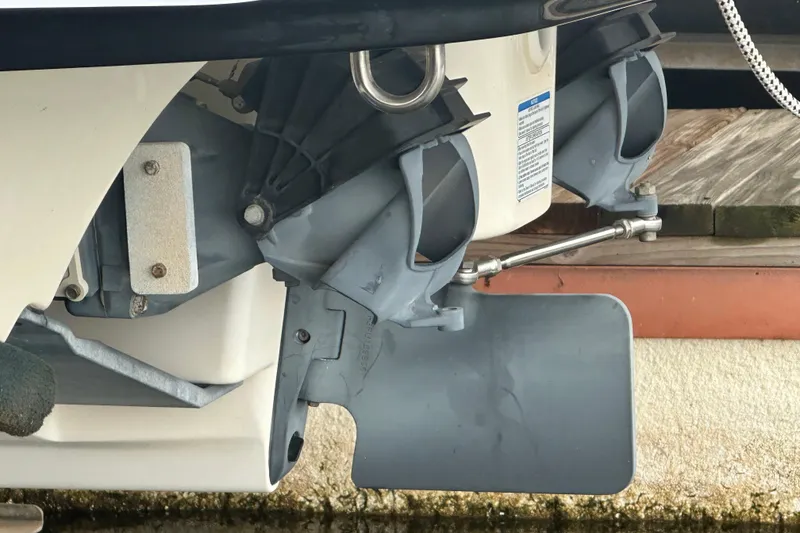 Slide: The Image of Close-up of 2020 Yamaha Boats 242SE jet propulsion system and rudder. - 35