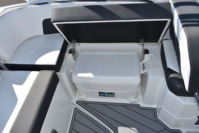 Slide: The Image of Monterey M-45 2024 - 24