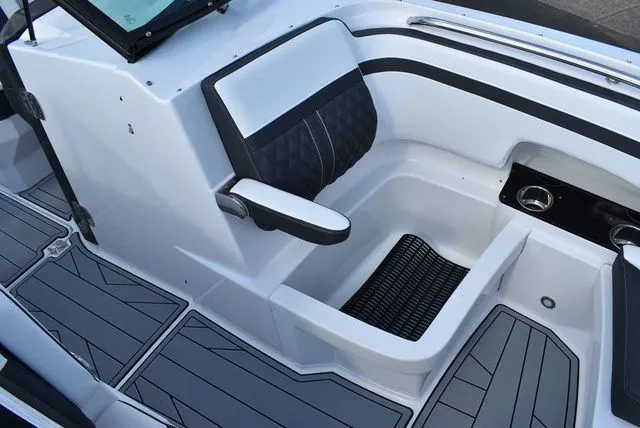 Slide: The Image of Monterey M6 2024 - 82