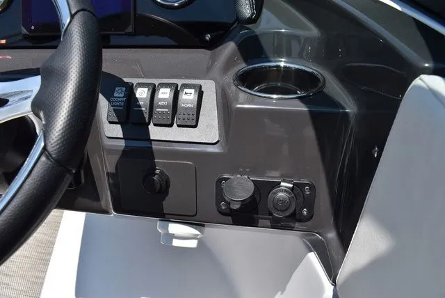 Slide: The Image of Monterey M-205 2025 - 35