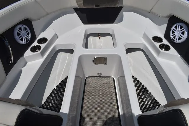 Slide: The Image of Monterey M-205 2025 - 45