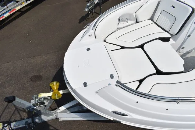 Slide: The Image of Stingray 211DC 2025 - 19