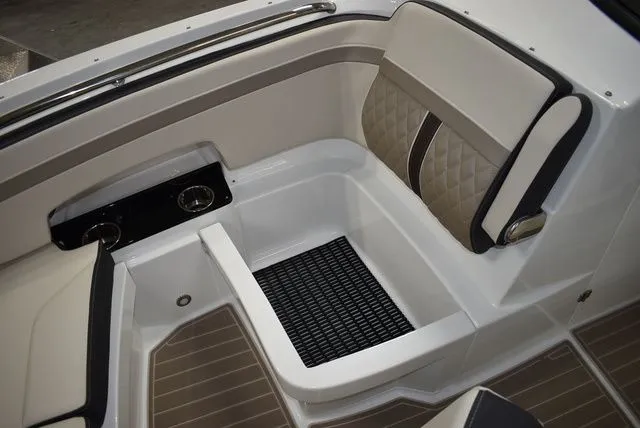 Slide: The Image of Monterey M6 2023 - 69