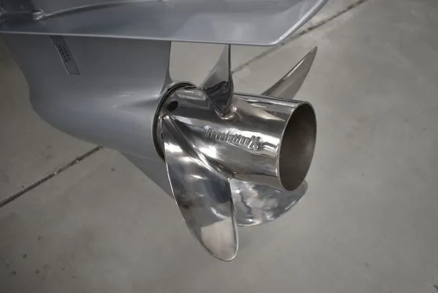 Slide: The Image of Monterey 275SS Super Sport 2025 - 90