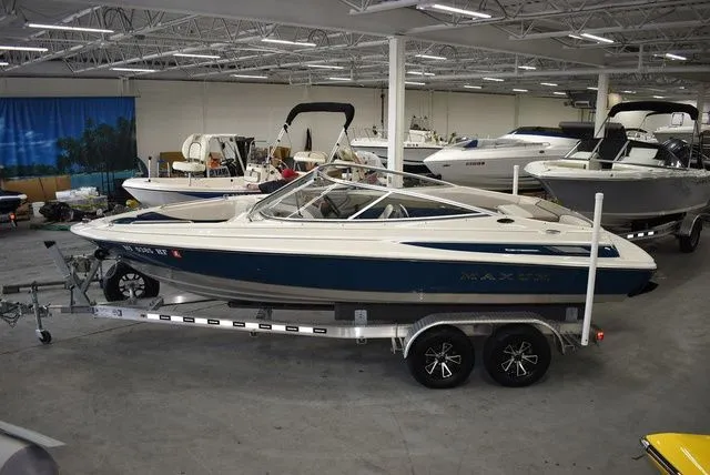 The Image of Bayliner Marine 2100 SR 1997 - 1