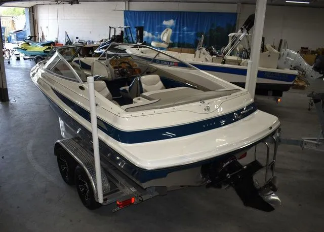 Slide: The Image of Bayliner Marine 2100 SR 1997 - 12