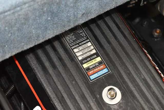 Slide: The Image of Bayliner Marine 2100 SR 1997 - 17