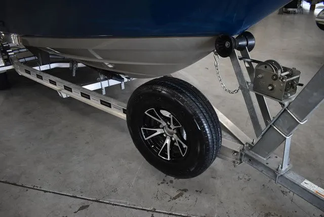 Slide: The Image of Bayliner Marine 2100 SR 1997 - 72