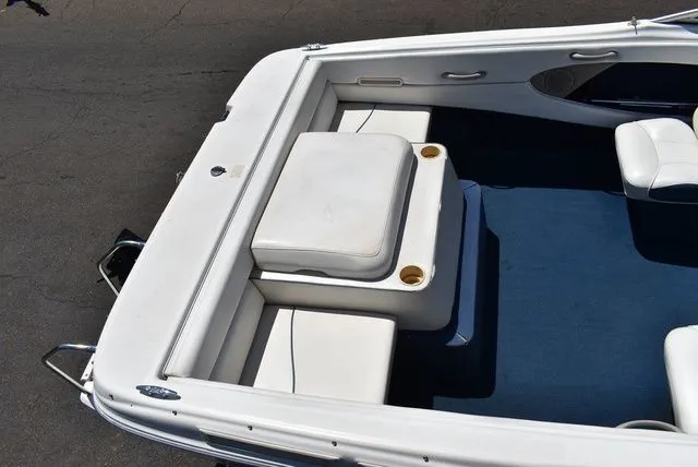 Slide: The Image of Bayliner 2150 Capri Bowrider 2001 - 12