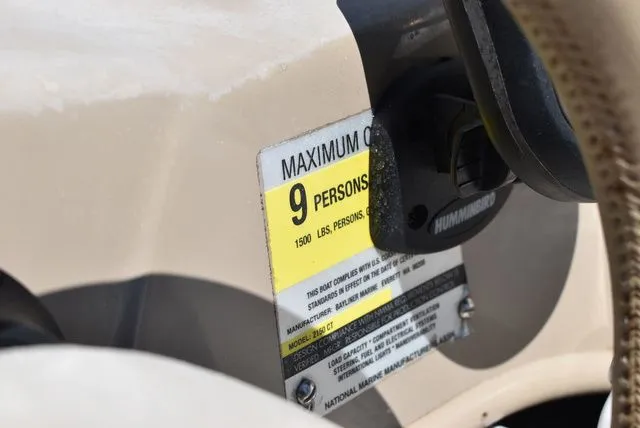 Slide: The Image of Bayliner 2150 Capri Bowrider 2001 - 35