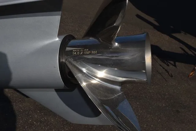 Slide: The Image of Blackfin 222 CC 2025 - 55