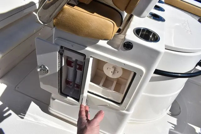 Slide: The Image of Sea Chaser 27 HFC 2023 - 30