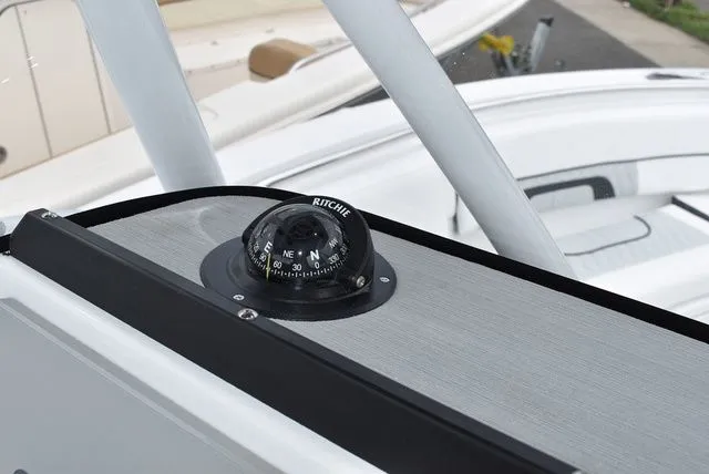 Slide: The Image of Blackfin 222 CC 2024 - 52