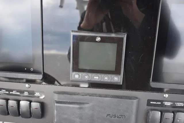 Slide: The Image of Blackfin 272CC 2024 - 69