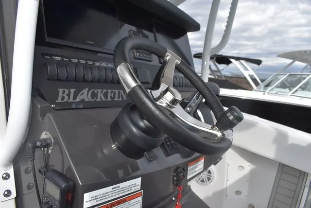 Slide: The Image of Blackfin 272CC 2024 - 79