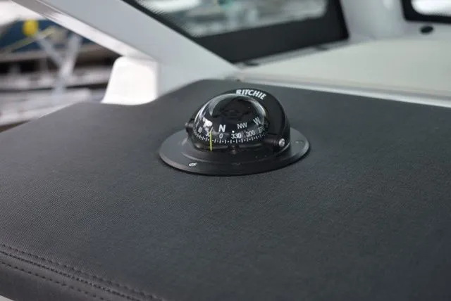 Slide: The Image of Blackfin 272CC 2024 - 83