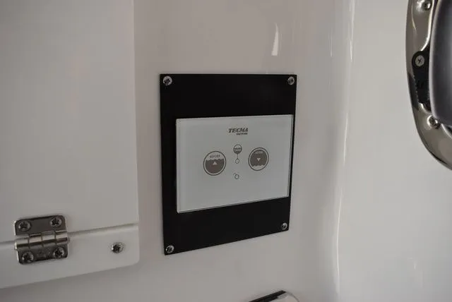 Slide: The Image of Blackfin 272CC 2024 - 90