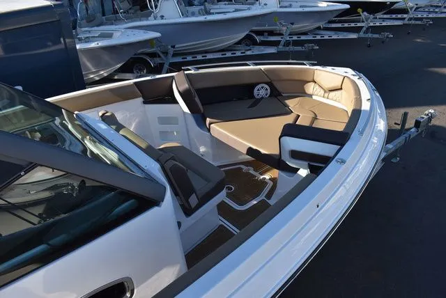 Slide: The Image of Monterey Elite 30 OB 2025 - 17