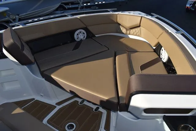 Slide: The Image of Monterey Elite 30 OB 2025 - 67