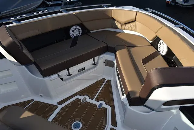 Slide: The Image of Monterey Elite 30 OB 2025 - 68